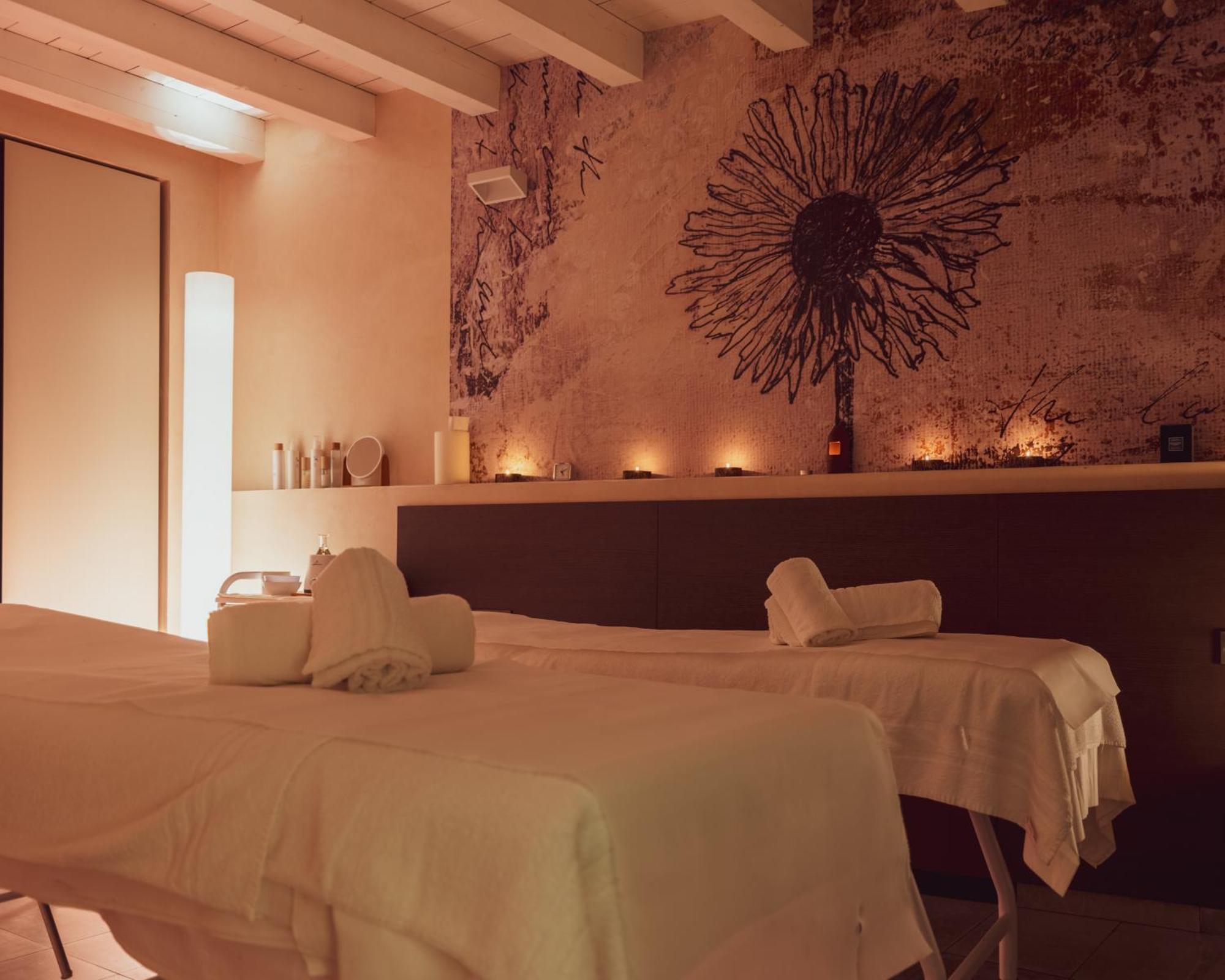 Tramas Hotel & Spa Olbia Exteriör bild