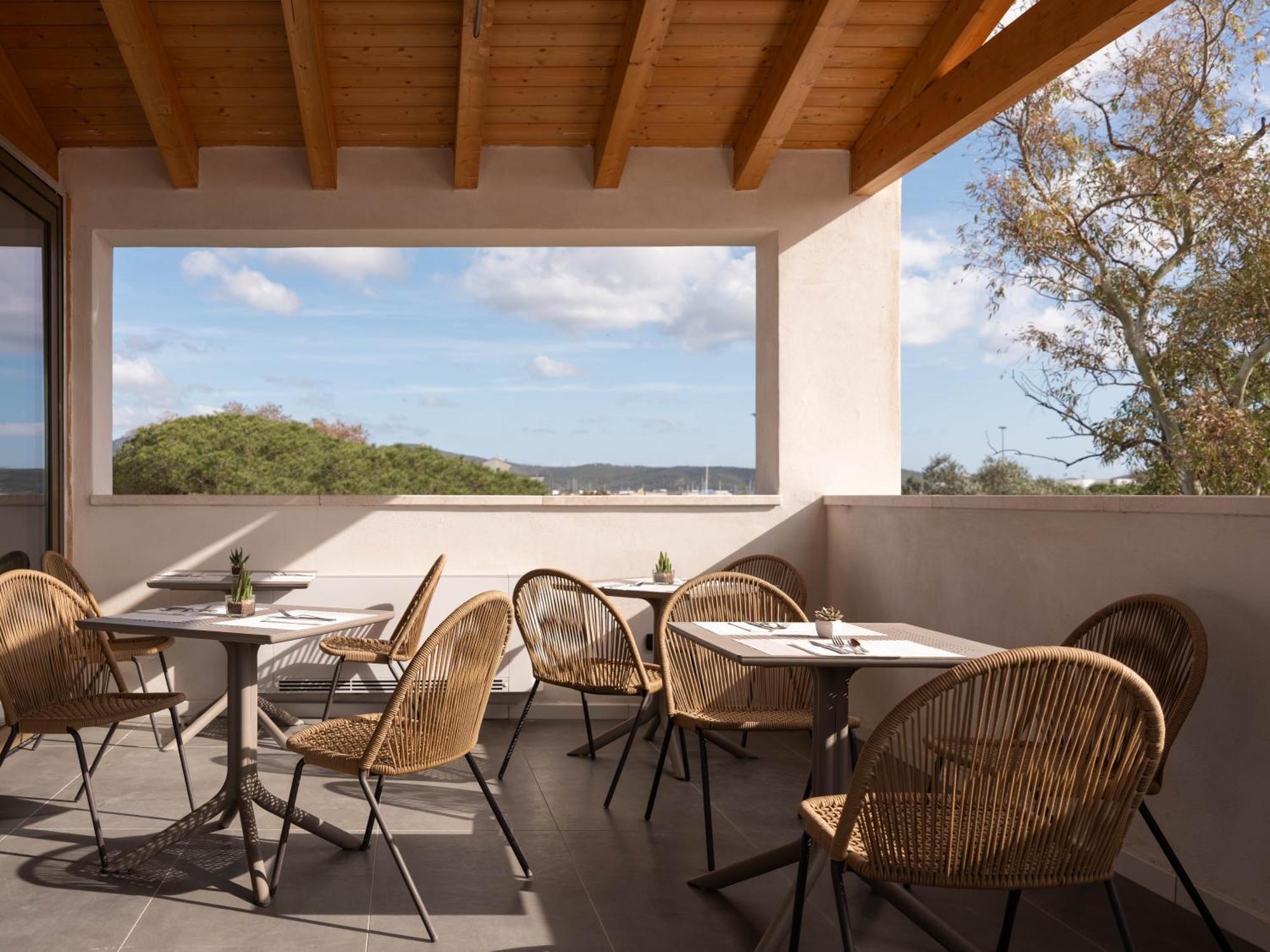 Tramas Hotel & Spa Olbia Exteriör bild
